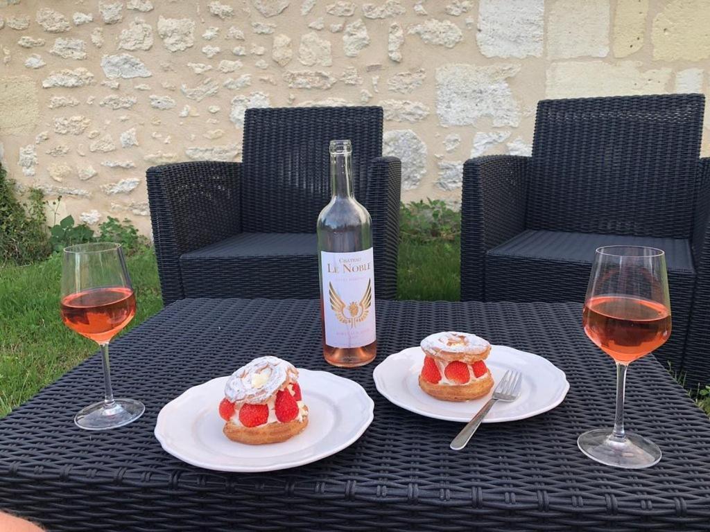 Chateau Le Noble Winery Near St Emilion Saint-Germain-du-Puch Buitenkant foto